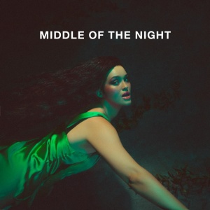 Обложка трека "Middle Of The Night - Elley DUHE"